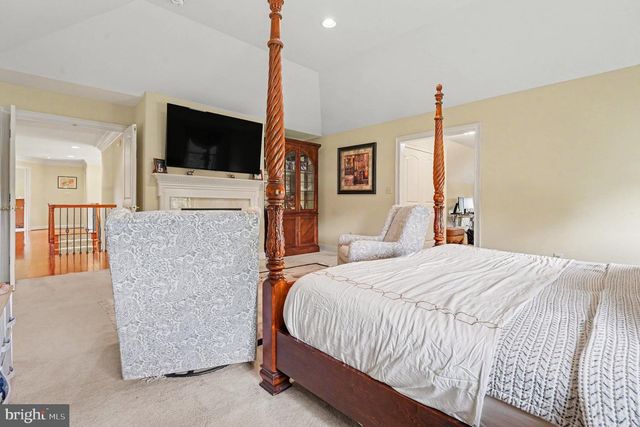 396 AUGUSTA DR, Telford, PA 18969