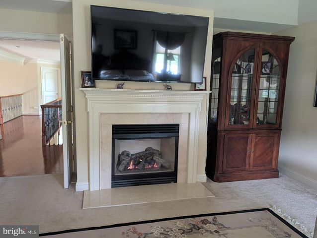 396 AUGUSTA DR, Telford, PA 18969