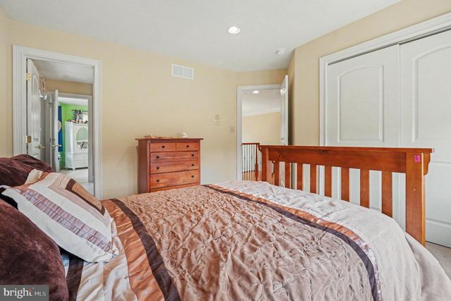 396 AUGUSTA DR, Telford, PA 18969