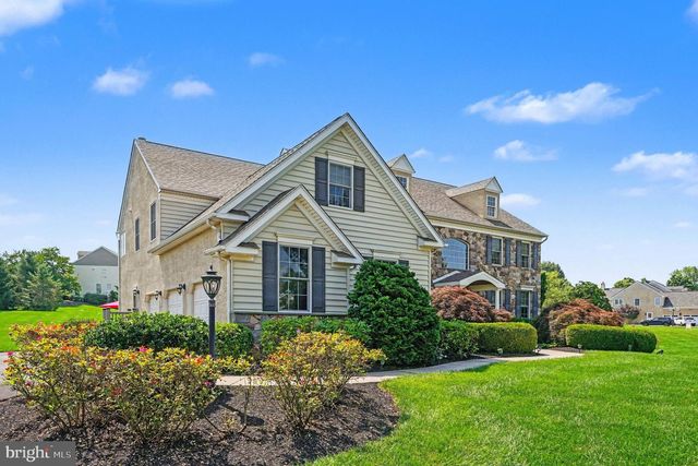 396 AUGUSTA DR, Telford, PA 18969
