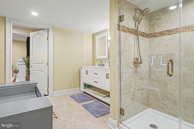 396 AUGUSTA DR, Telford, PA 18969