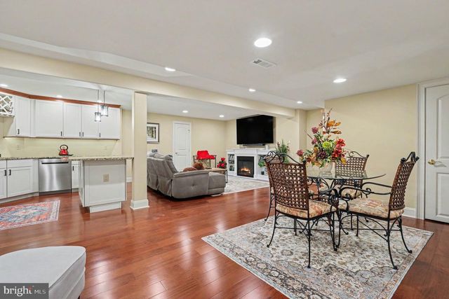 396 AUGUSTA DR, Telford, PA 18969