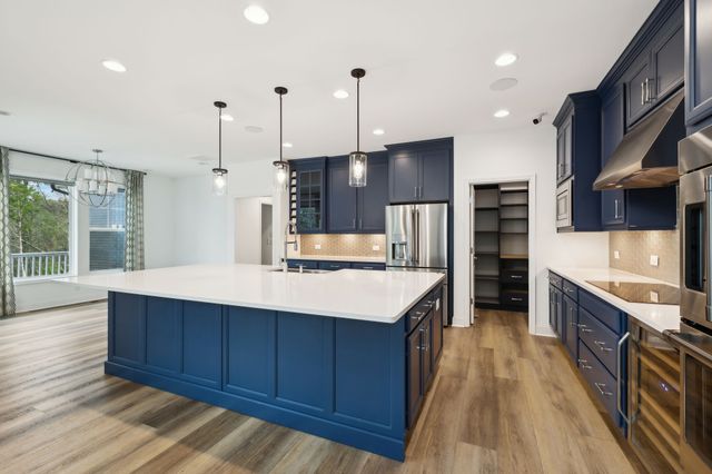 800 Westchester Cir, Hendersonville, TN 37075