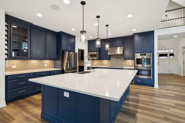 800 Westchester Cir, Hendersonville, TN 37075