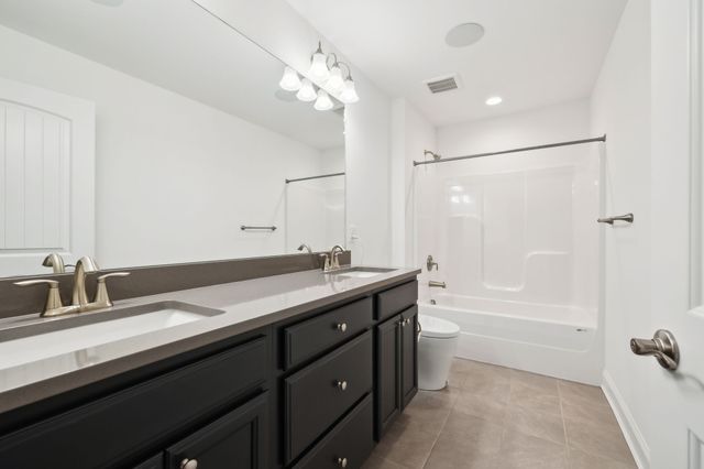800 Westchester Cir, Hendersonville, TN 37075