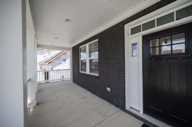800 Westchester Cir, Hendersonville, TN 37075