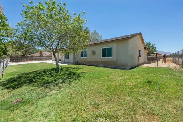 9742 E Avenue R8, Littlerock, CA 93543