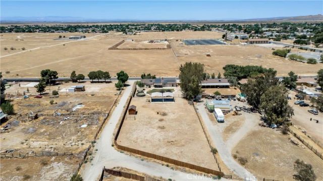 9742 E Avenue R8, Littlerock, CA 93543