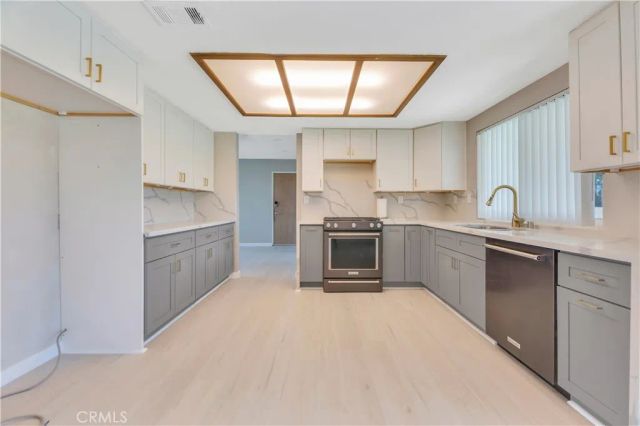 9742 E Avenue R8, Littlerock, CA 93543