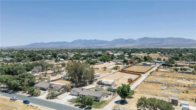 9742 E Avenue R8, Littlerock, CA 93543