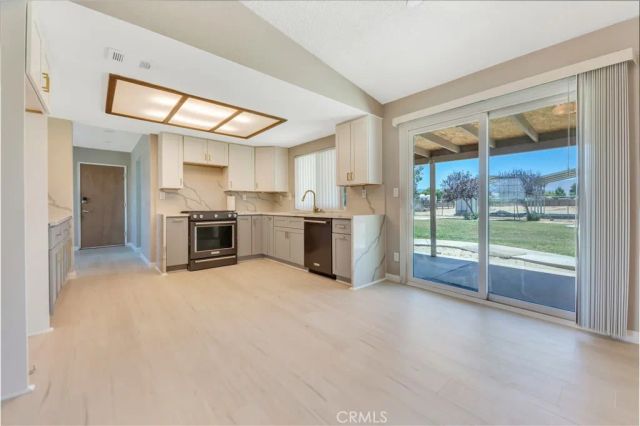 9742 E Avenue R8, Littlerock, CA 93543