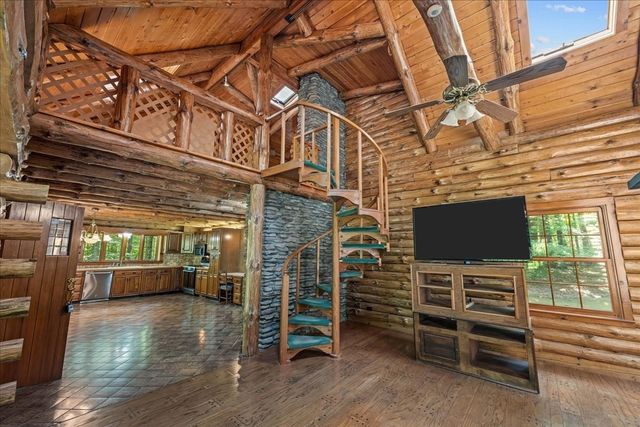 34 Edwards Mill Road, Chester, NH 03036