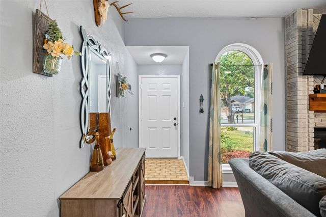 2818 Parkwood Manor Drive, Kingwood, TX 77339