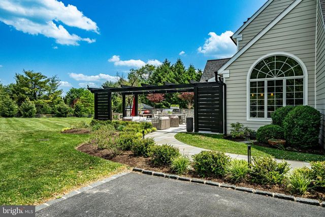 101 TRAMORE CIR, Malvern, PA 19355