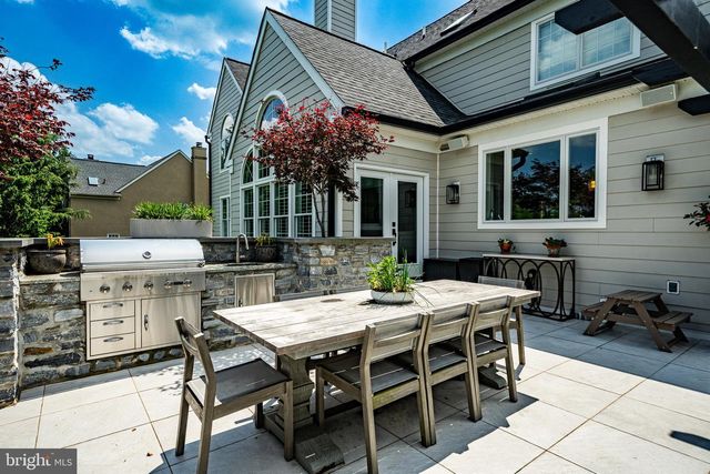 101 TRAMORE CIR, Malvern, PA 19355