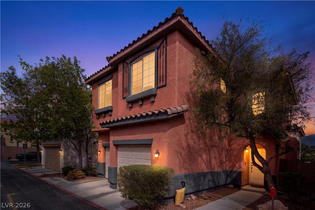 7208 Glen Shire Court, Las Vegas, NV 89149 — photo 2