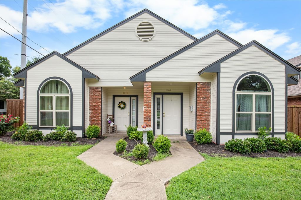 1002 W Washington Street, Sherman, TX 75092