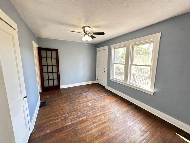 7237 Whipple st, Swissvale, PA 15218
