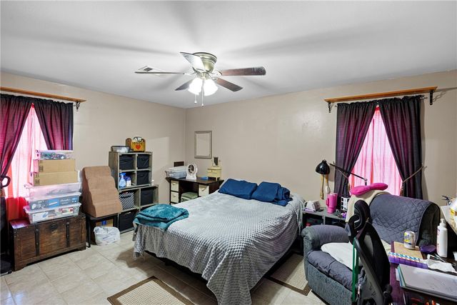 905 W 17th Terrace, Russellville, AR 72801