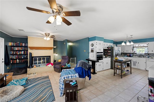 905 W 17th Terrace, Russellville, AR 72801