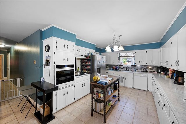 905 W 17th Terrace, Russellville, AR 72801