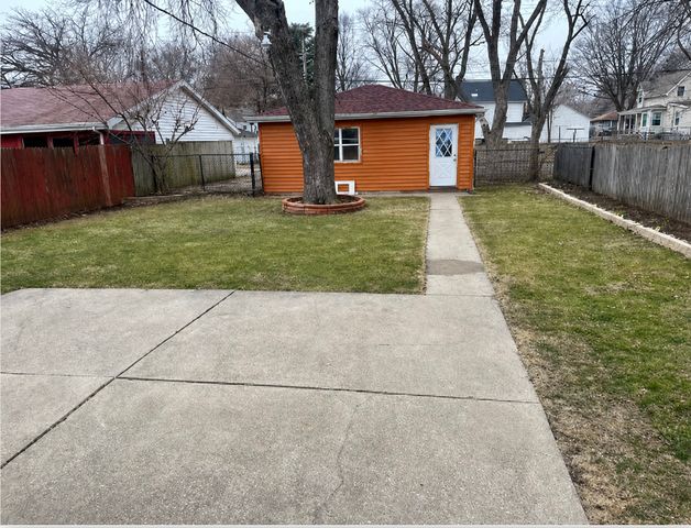 3224 ELISHA Avenue, Zion, IL 60099
