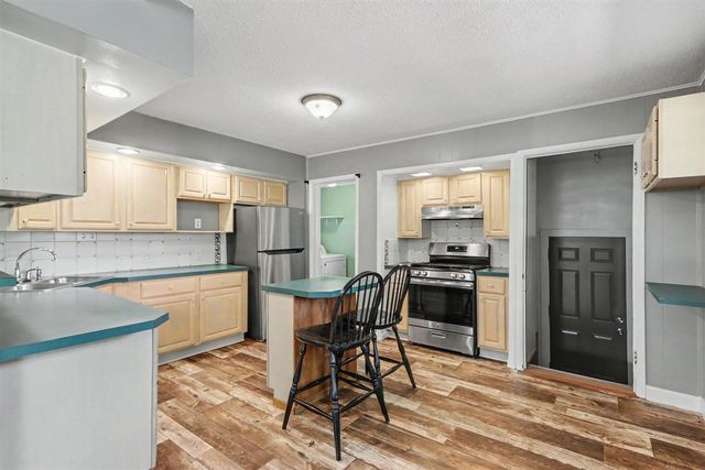 106 S Berkley Street, Kalamazoo, MI 49006