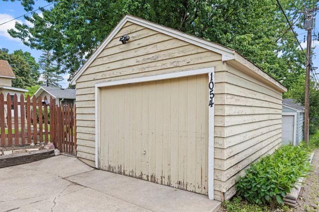 1054 Van Buren Avenue, Saint Paul, MN 55104
