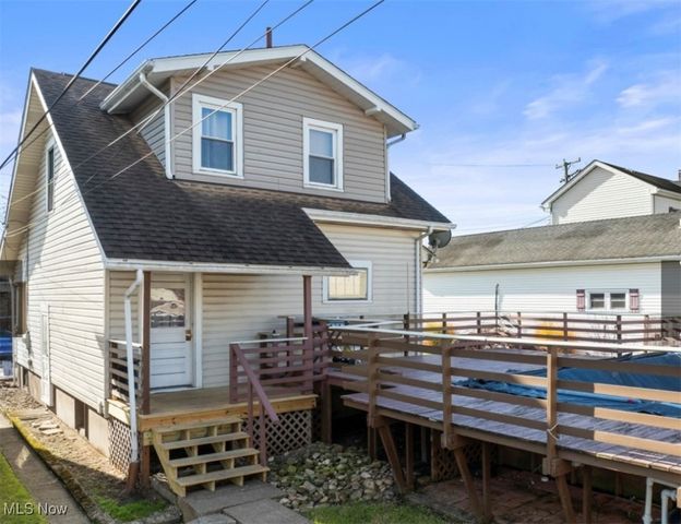 706 Logan Avenue, Toronto, OH 43964