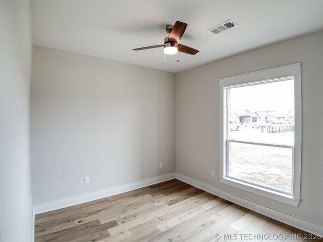 1197 Wild Indigo Circle, Calera, OK 74730