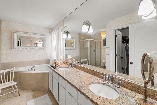 1105 Riverside Street, Milford, MI 48381