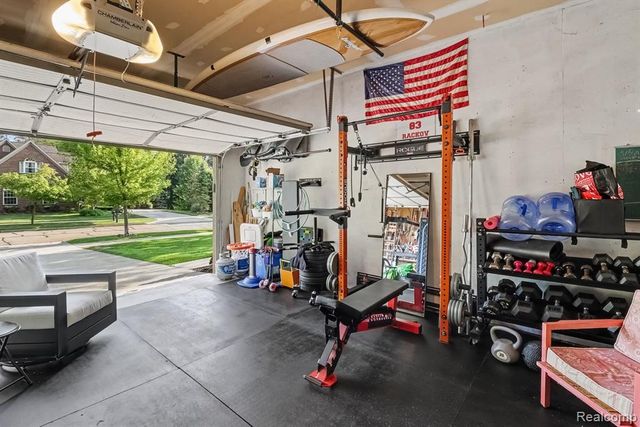 1105 Riverside Street, Milford, MI 48381