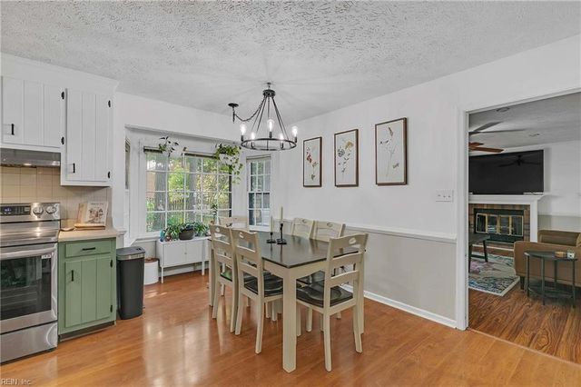 1 Smith ST, Poquoson, VA 23662