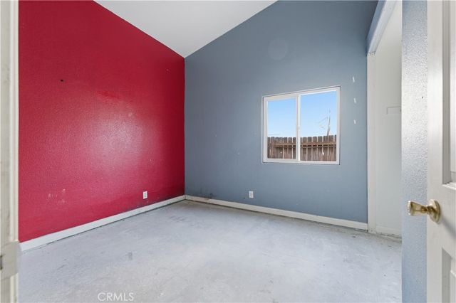 2629 E Kettering, Lancaster, CA 93535