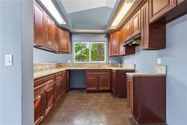 2629 E Kettering, Lancaster, CA 93535