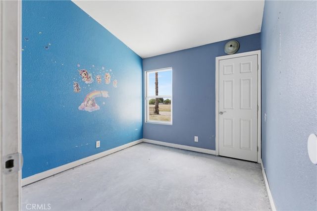 2629 E Kettering, Lancaster, CA 93535
