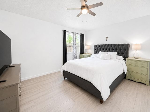 6927 Foxmont Lane, Humble, TX 77338