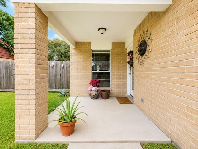 6927 Foxmont Lane, Humble, TX 77338