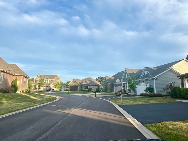6941 Cambria Cove, Lakewood, IL 60014