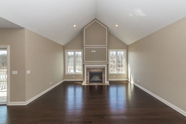 6941 Cambria Cove, Lakewood, IL 60014