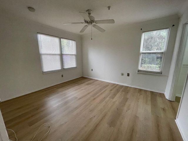 2303 N Congress Avenue 11, Boynton Beach, FL 33426