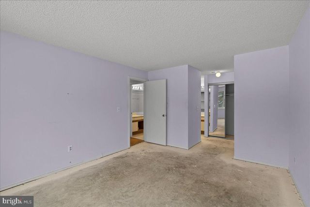 11719-D SUMMERCHASE CIR, Reston, VA 20194