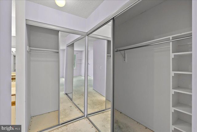 11719-D SUMMERCHASE CIR, Reston, VA 20194