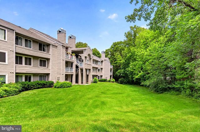 11719-D SUMMERCHASE CIR, Reston, VA 20194