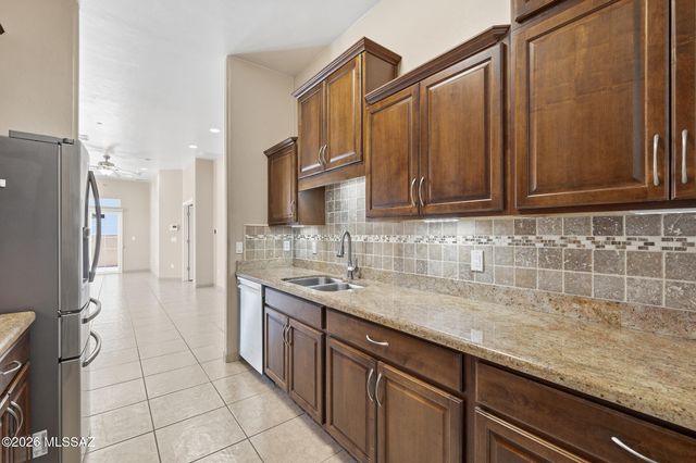 4281 N Red Sun Place, Tucson, AZ 85750