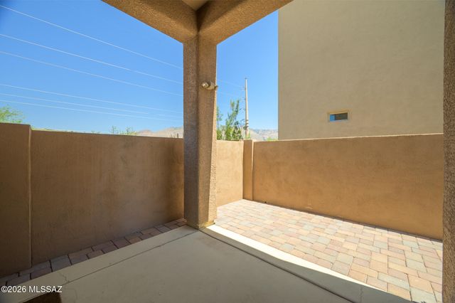 4281 N Red Sun Place, Tucson, AZ 85750