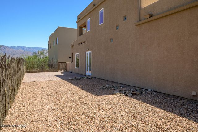 4281 N Red Sun Place, Tucson, AZ 85750