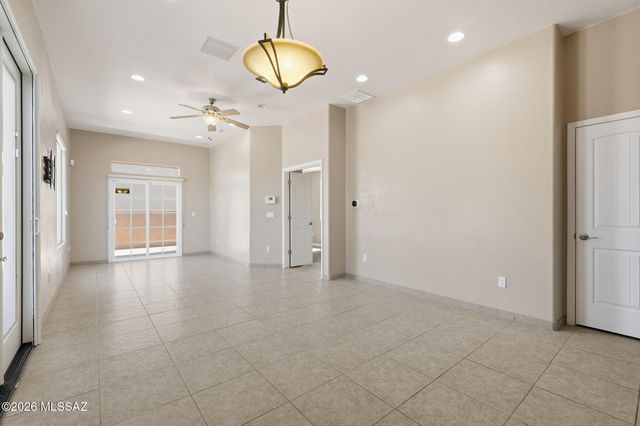 4281 N Red Sun Place, Tucson, AZ 85750