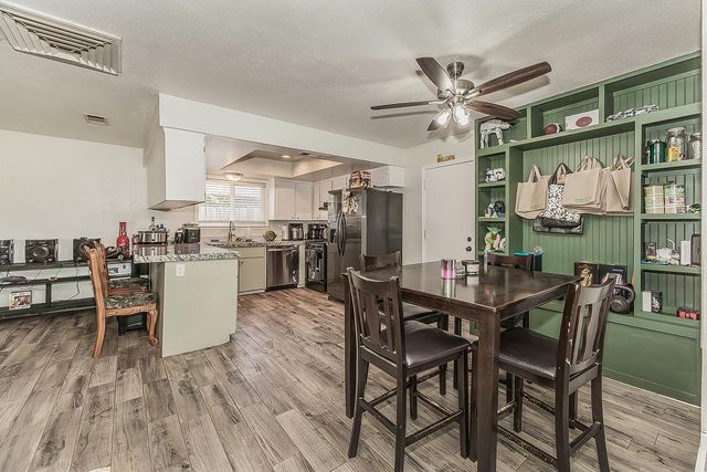 1385 Bernadine Drive, Clovis, CA 93611