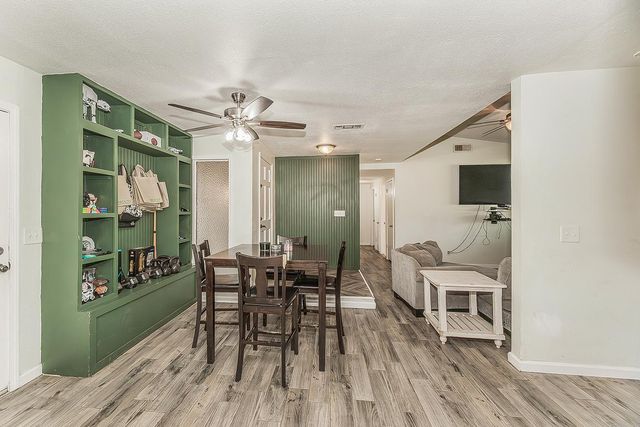 1385 Bernadine Drive, Clovis, CA 93611